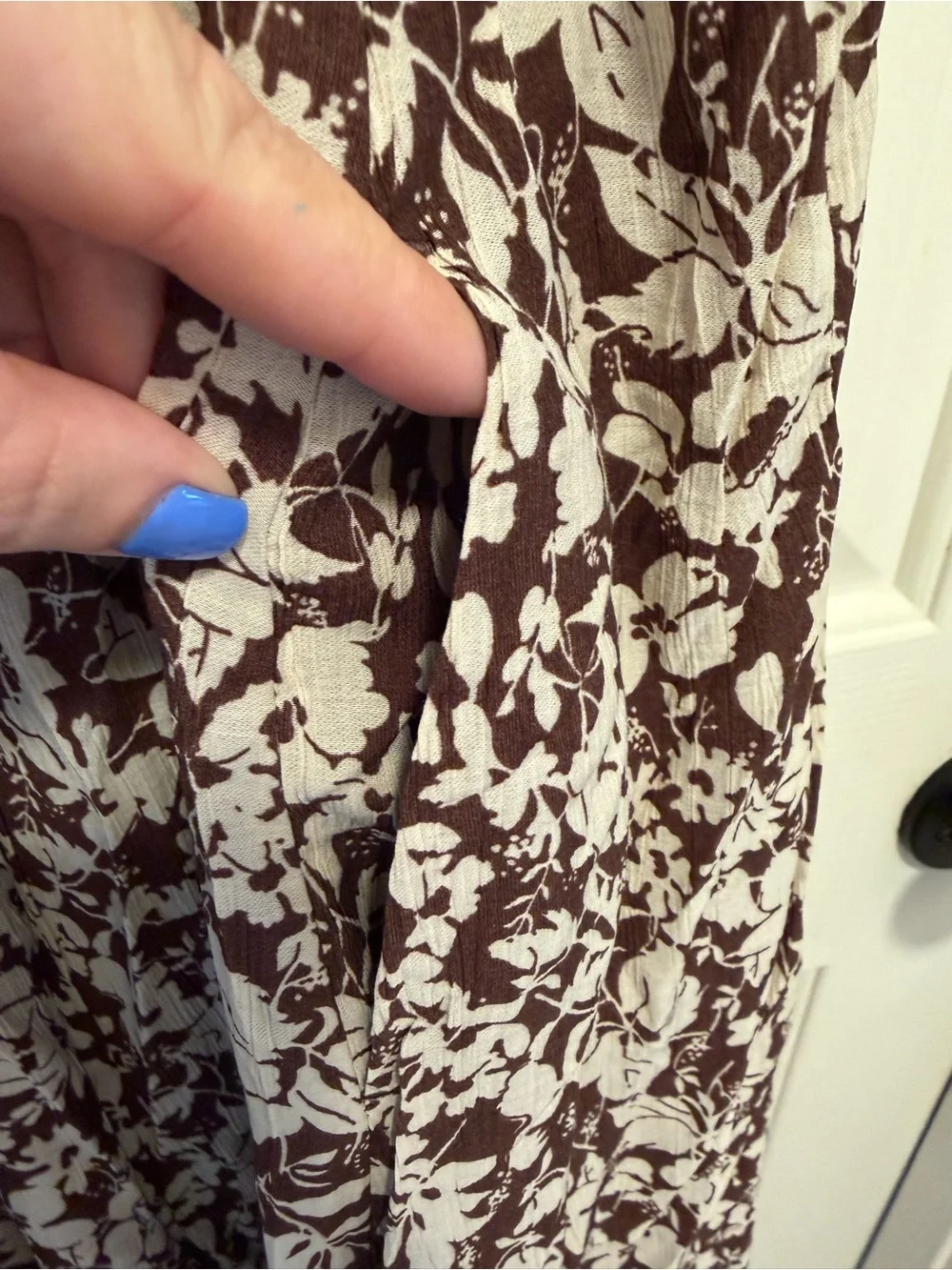 Abercrombie & Fitch Brown Floral Crinkle Pintuck Pleat Cutout Back Maxi Dress